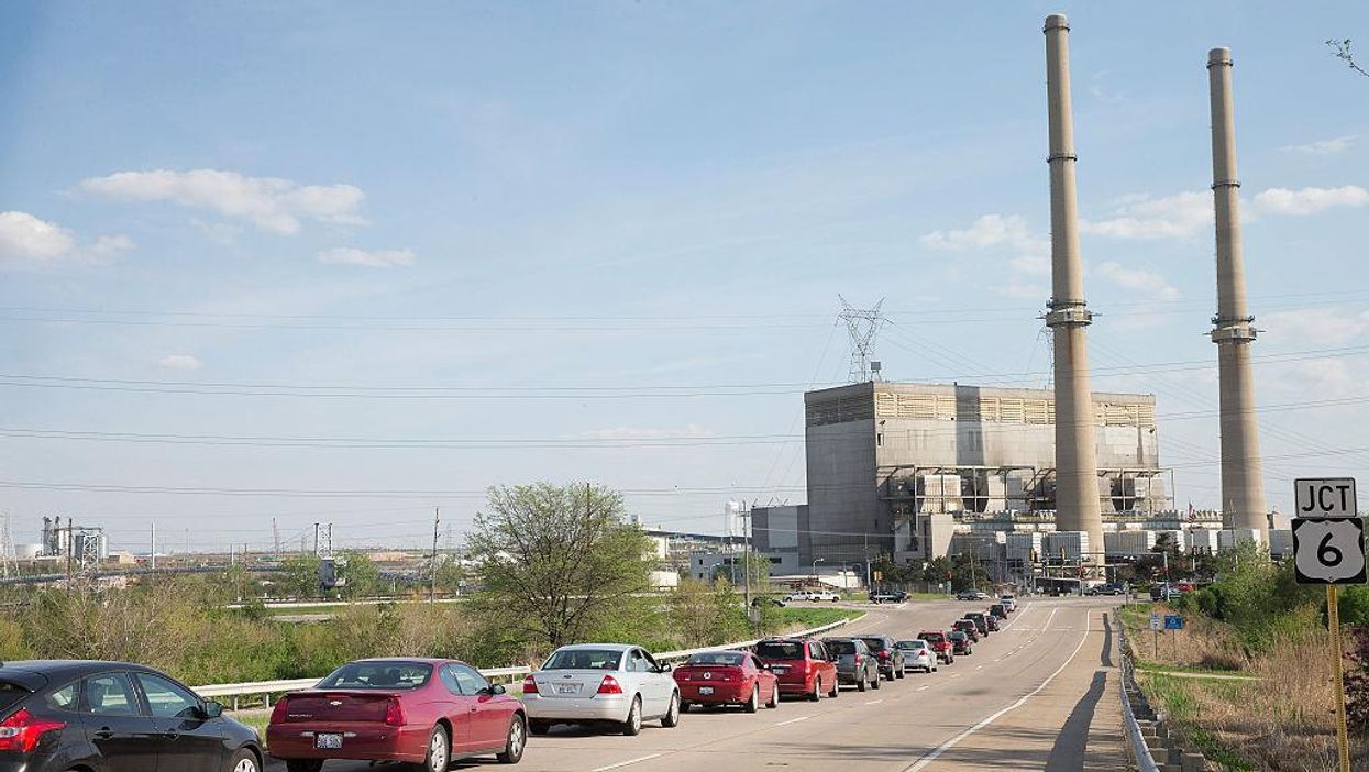 Federal government pours $3.5 billion into carbon capture project in hopes of minimizing climate change, prioritizing 'environmental justice'