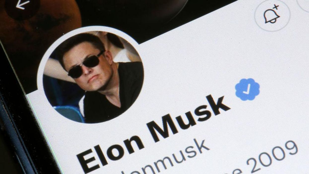 Elon Musk's acquisition of Twitter clears the federal government's antitrust review