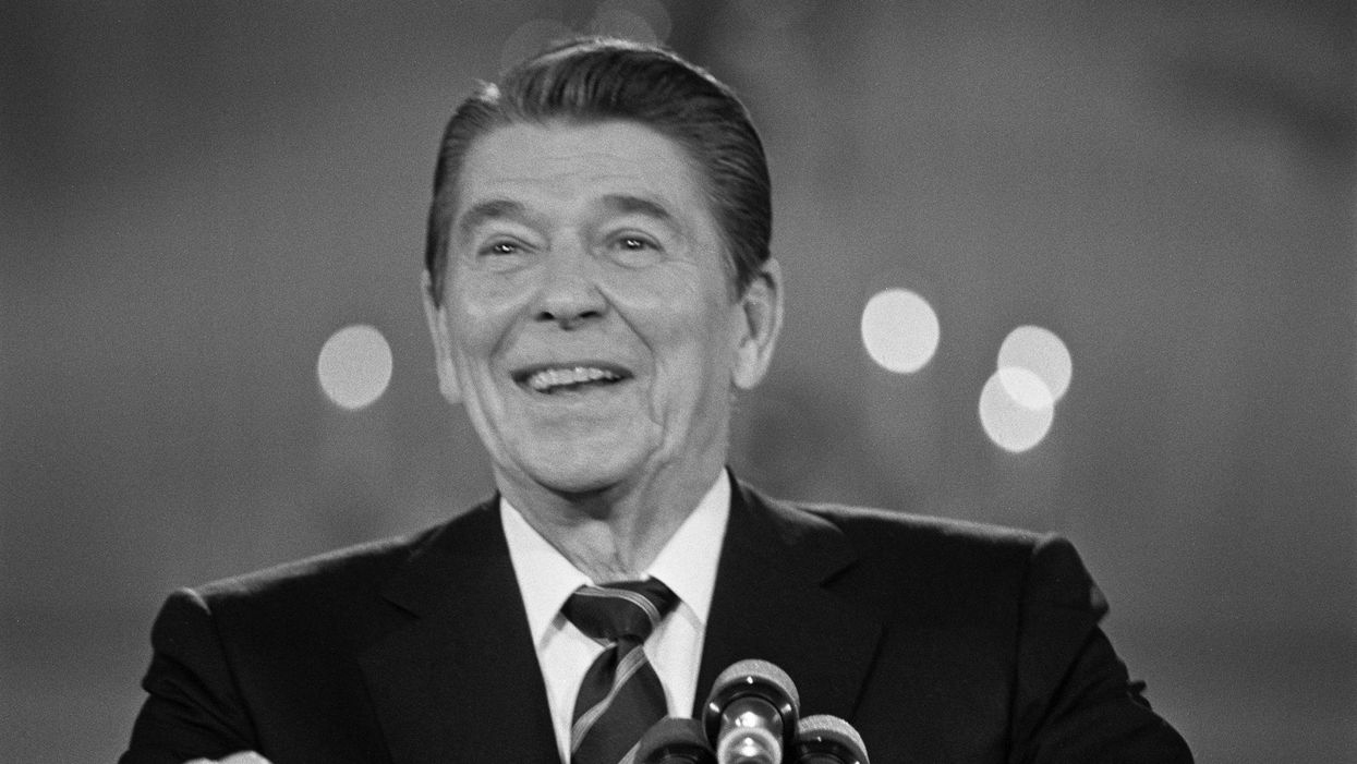Liberals celebrate the anniversary of the death of Ronald Reagan with vulgar insults