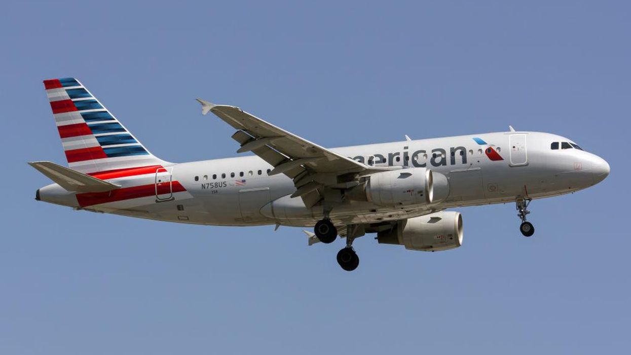 Biden to lift COVID-19 test requirement for international flyers
