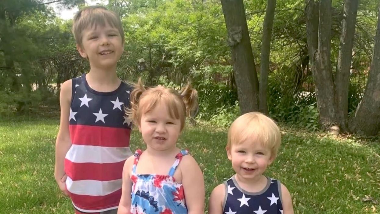 Father drowned his three children and then tried to commit suicide several times, police said