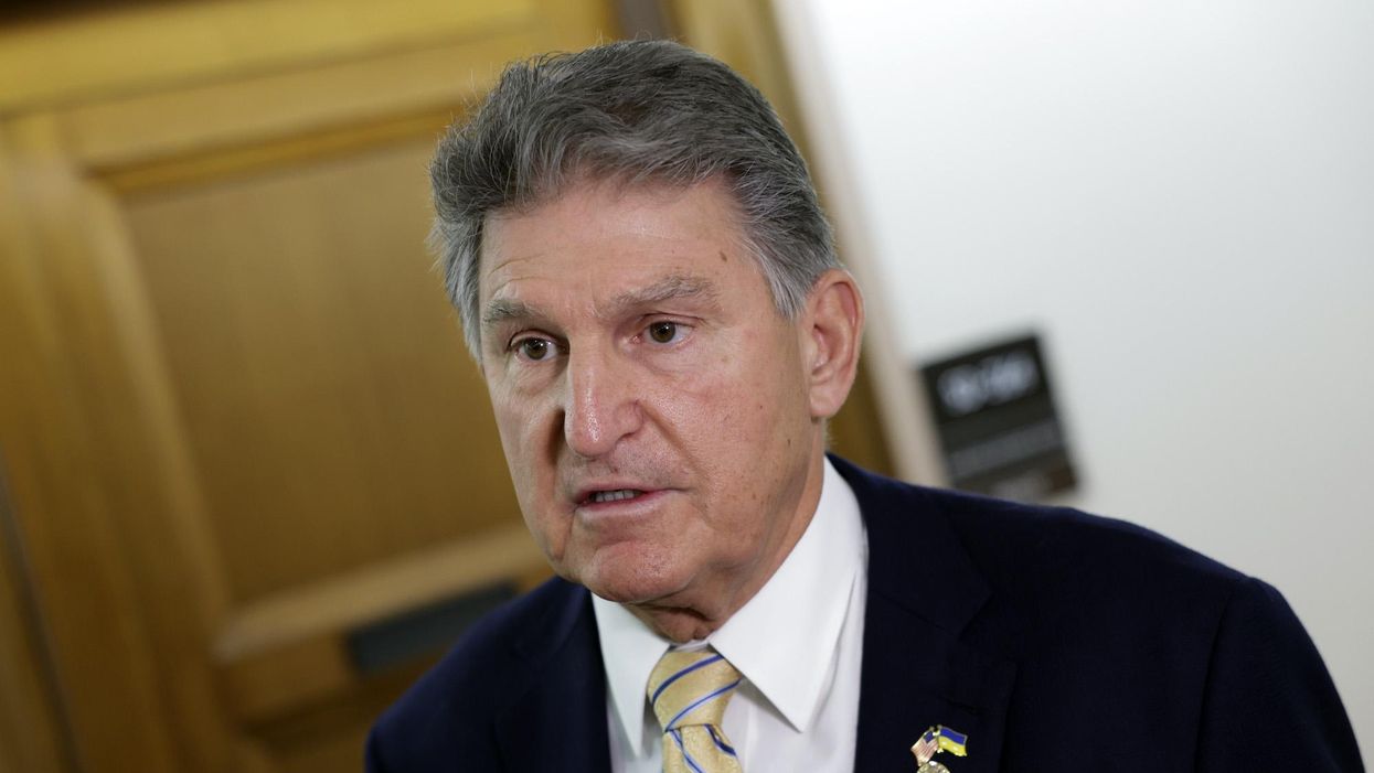 Joe Manchin signals that he's going to spoil Biden's plan for a gas tax holiday