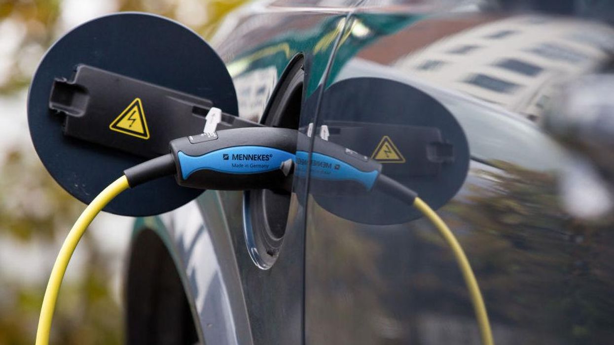 Family learns unforgettable lesson when electric vehicle battery suddenly dies, replacement costs more than the car