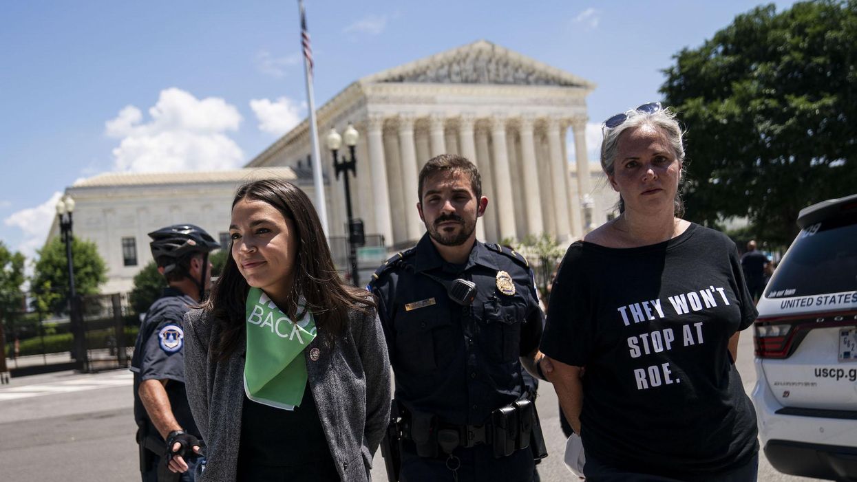 Ocasio-Cortez fires back at accusations she faked being handcuffed at protest, says she was fined only $50