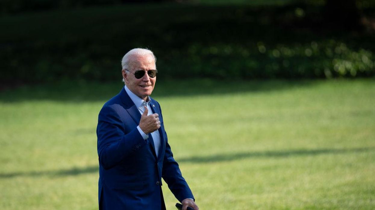 Fully vaxxed, double-boosted Biden tests positive for COVID-19