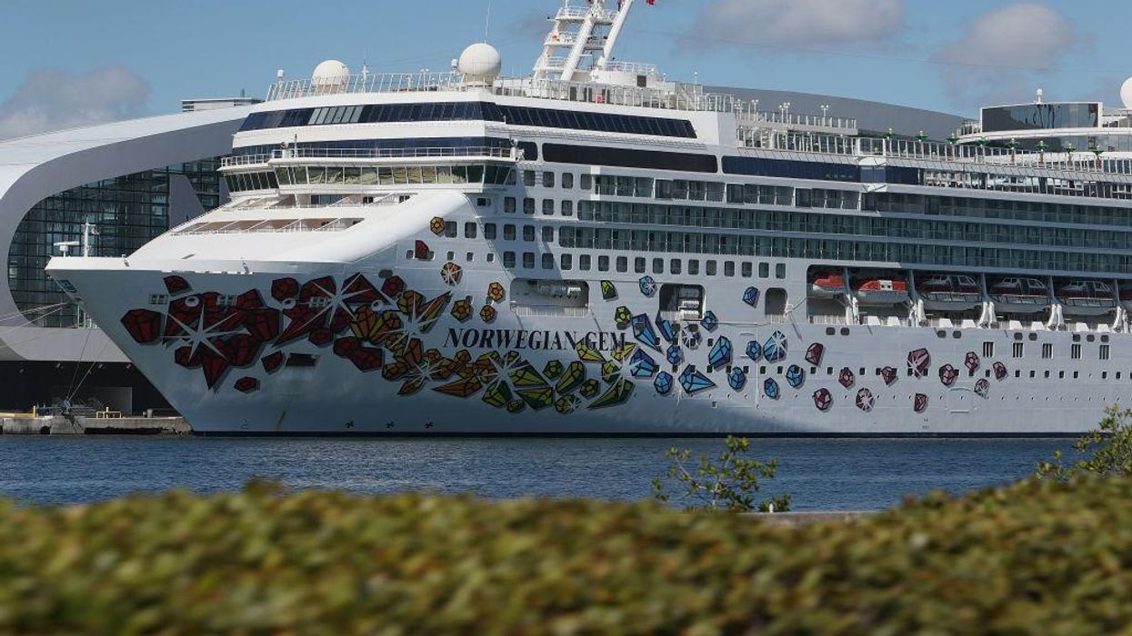 Norwegian cruises ends COVID-19 vaccination requirement, loosens testing rules