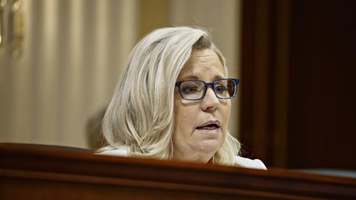 Democratic lawmakers urge people to back GOP Rep. Liz Cheney in the Wyoming Republican primary