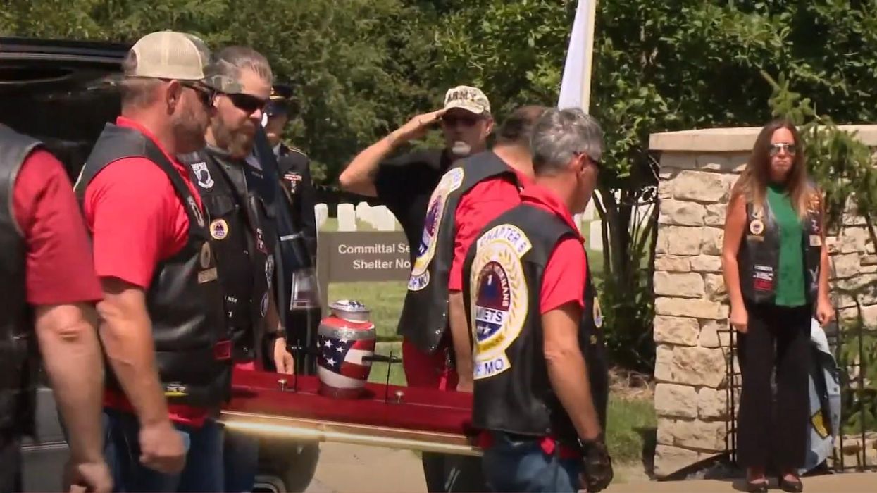 'Everybody here today was his family': Dozens attend funeral for Vietnam veteran who died alone