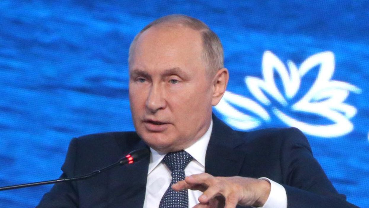 Bipartisan duo of senators introduce bill to designate Russia as a state sponsor of terrorism