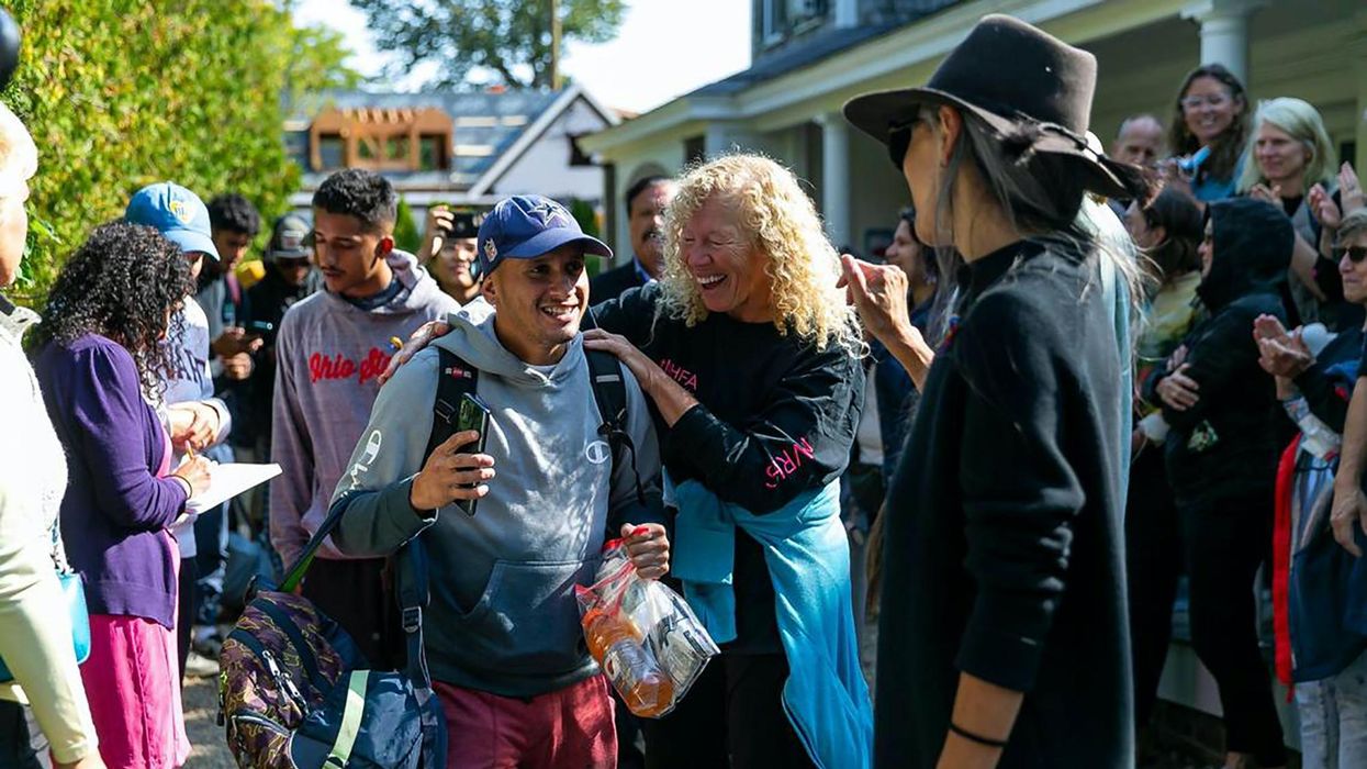 NBC News deletes tweet with activist quote comparing migrants in Martha's Vineyard to 'trash'