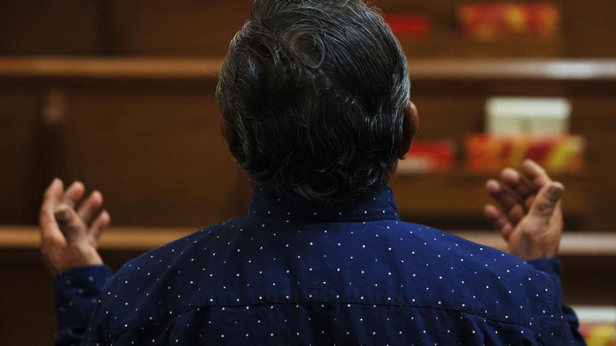 Judge can lead prayer in courtroom, federal appeals court rules