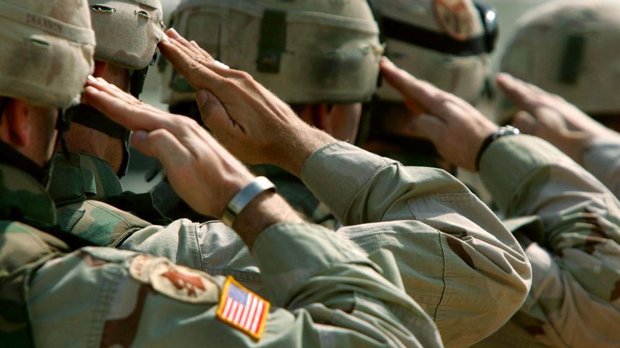 Yes, transgender women must register with Selective Service in case of a draft