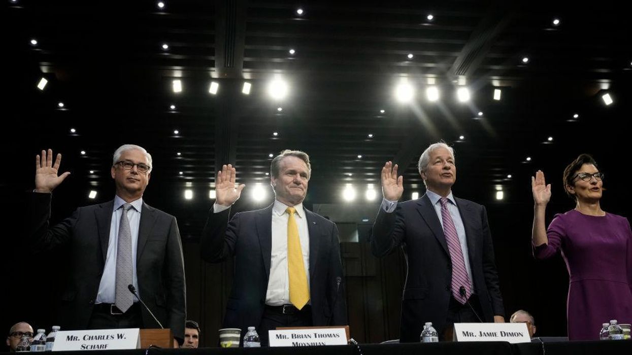 Report: US banks increase proportion of cash they're giving to Democrat candidates