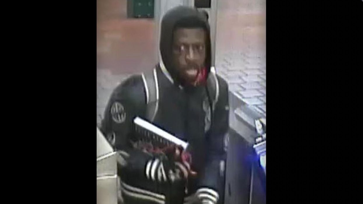 In yet another NYC subway attack, cops say suspect tried to argue with victim — and when victim walked away, suspect stabbed him in back
