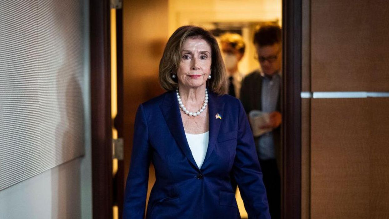 Democrats plot Nancy Pelosi's replacement in 'secret meeting': Report