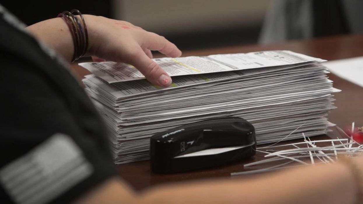 Republican flips Iowa state seat after hand recount and machine errors