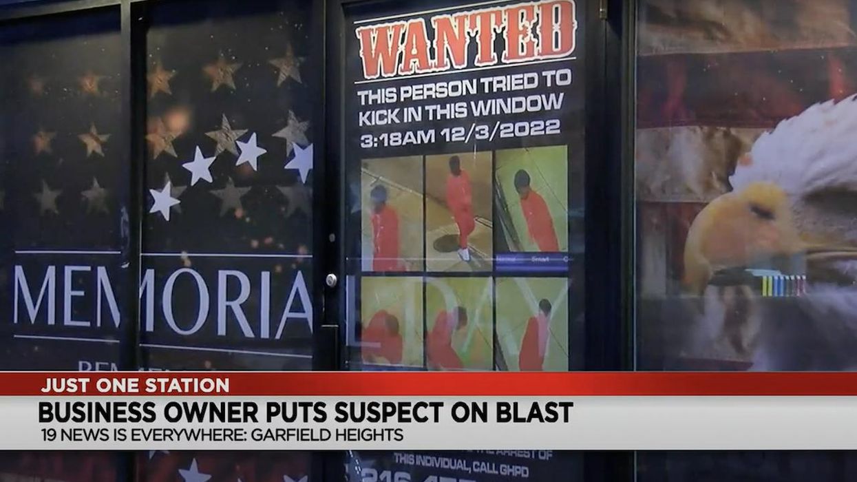 Sign store owner furious about attempted break-in, damage to door — so he puts 'WANTED' sign of his own on door to 'punk this guy out,' get crook caught