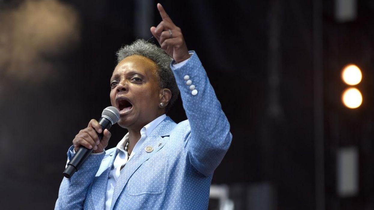 'Censorship in its purest form': Chicago news outlets slam Mayor Lightfoot for blocking live police scanner transmissions