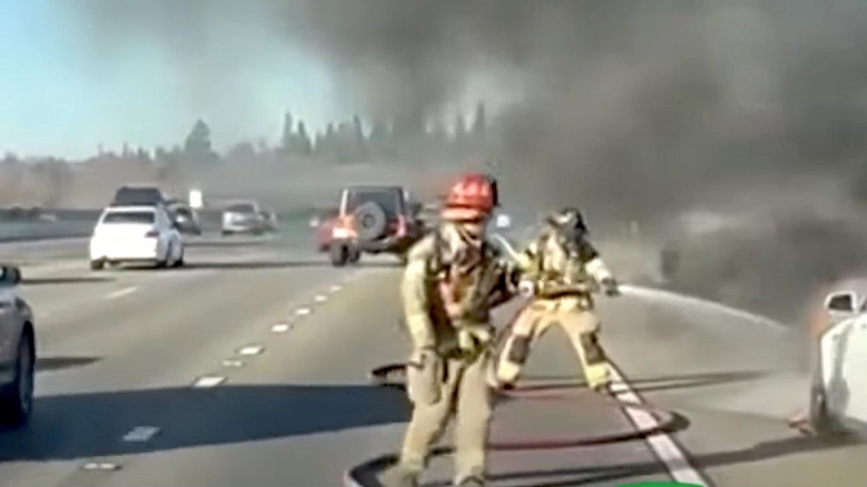 Tesla car battery 'spontaneously' bursts into flames on California highway, firefighters need 6,000 gallons to put it out