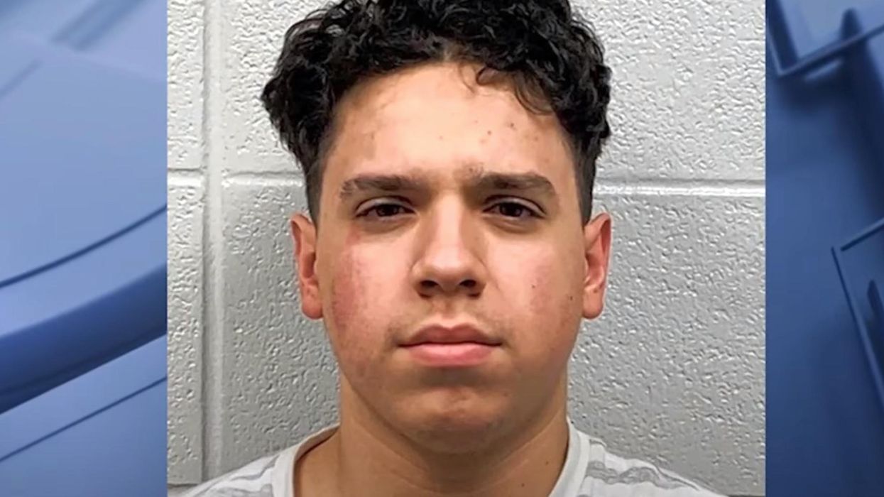 Illinois man allegedly kidnapped 3 Ohio children after communicating with 12-year-old through SnapChat and other social media​