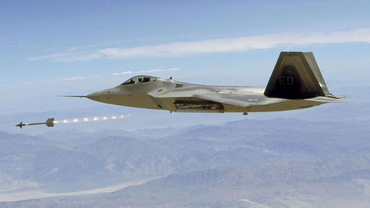 US F-22 fighter jet takes down unidentified 'high-altitude airborne object' flying over Canada
