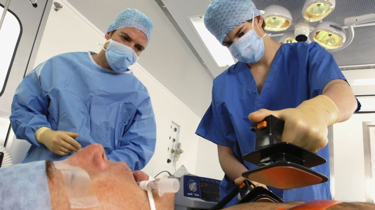 Sugar substitute linked to heart attacks, stroke, death; 'stay away,' lead researcher advises