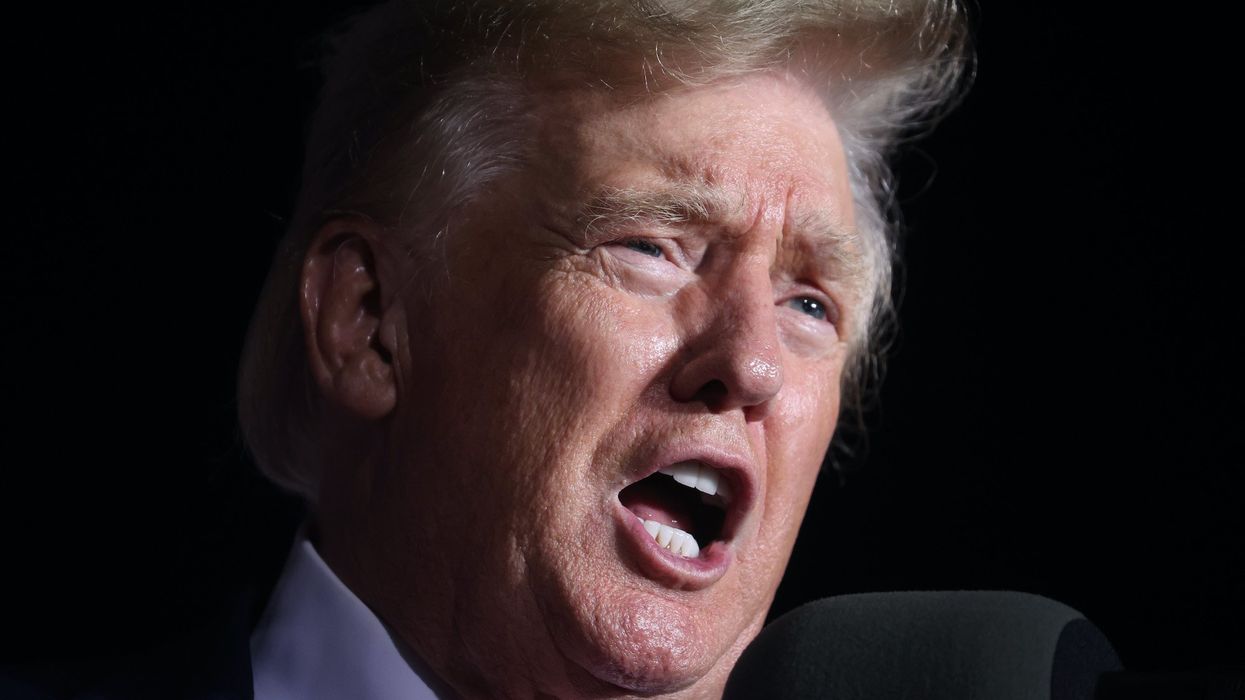 Manhattan prosecutors signal to Trump attorneys that he may be criminally charged, reports NYT