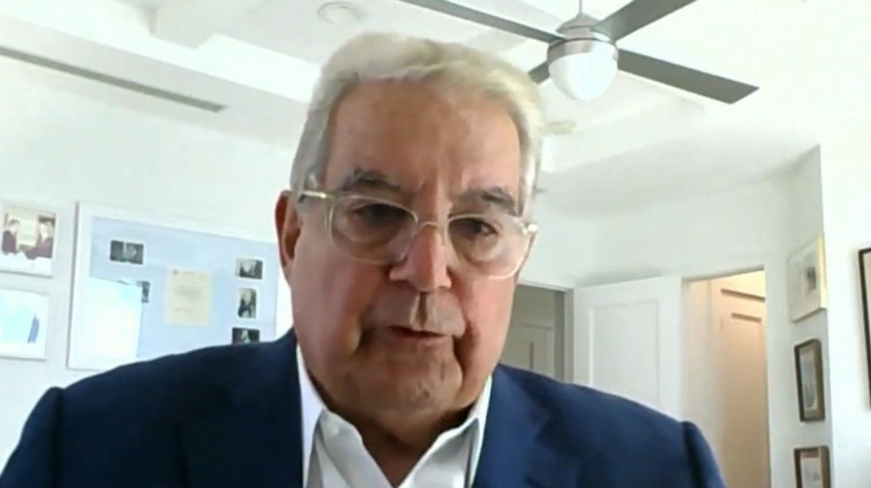 Former FDIC chairman makes ominous prediction about banks after sudden collapse of Silicon Valley Bank, Signature Bank
