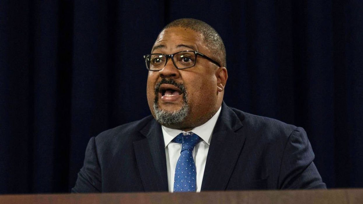 'Legally pathetic': Legal expert explains why Alvin Bragg's case against Trump is 'patently political prosecution'
