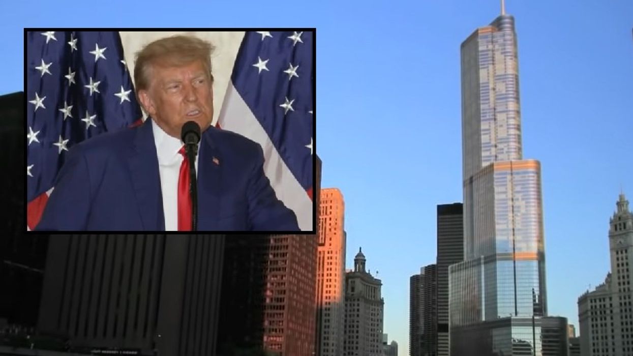Trump Tower in Chicago surrounded by SWAT teams after woman entered building carrying rifle