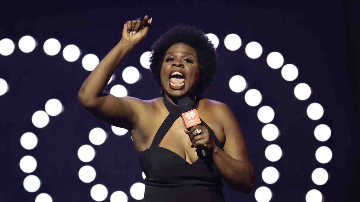 SNL alum Leslie Jones: 'Black woman' should 'definitely' be next host of 'The Daily Show.' Oh, and she wants the job.