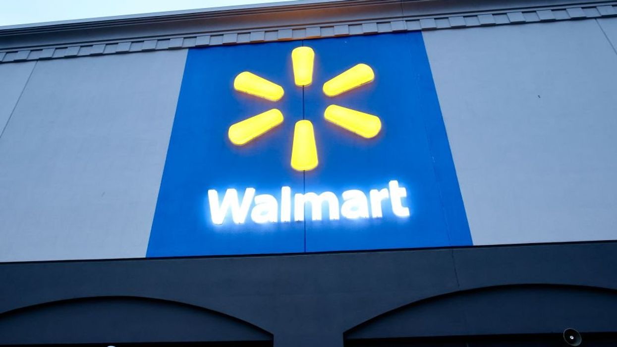 Walmart to close four Chicago stores
