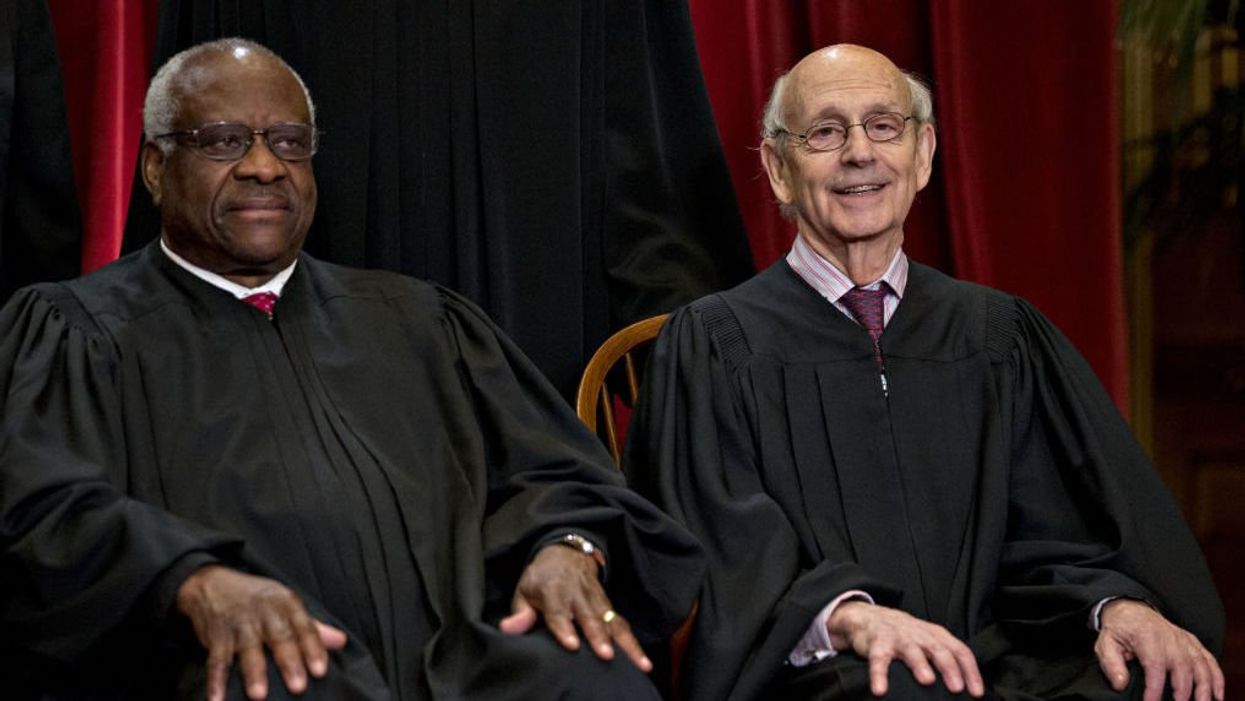 Former SCOTUS Justice Stephen Breyer speaks out in defense of Clarence Thomas: 'Man of integrity'