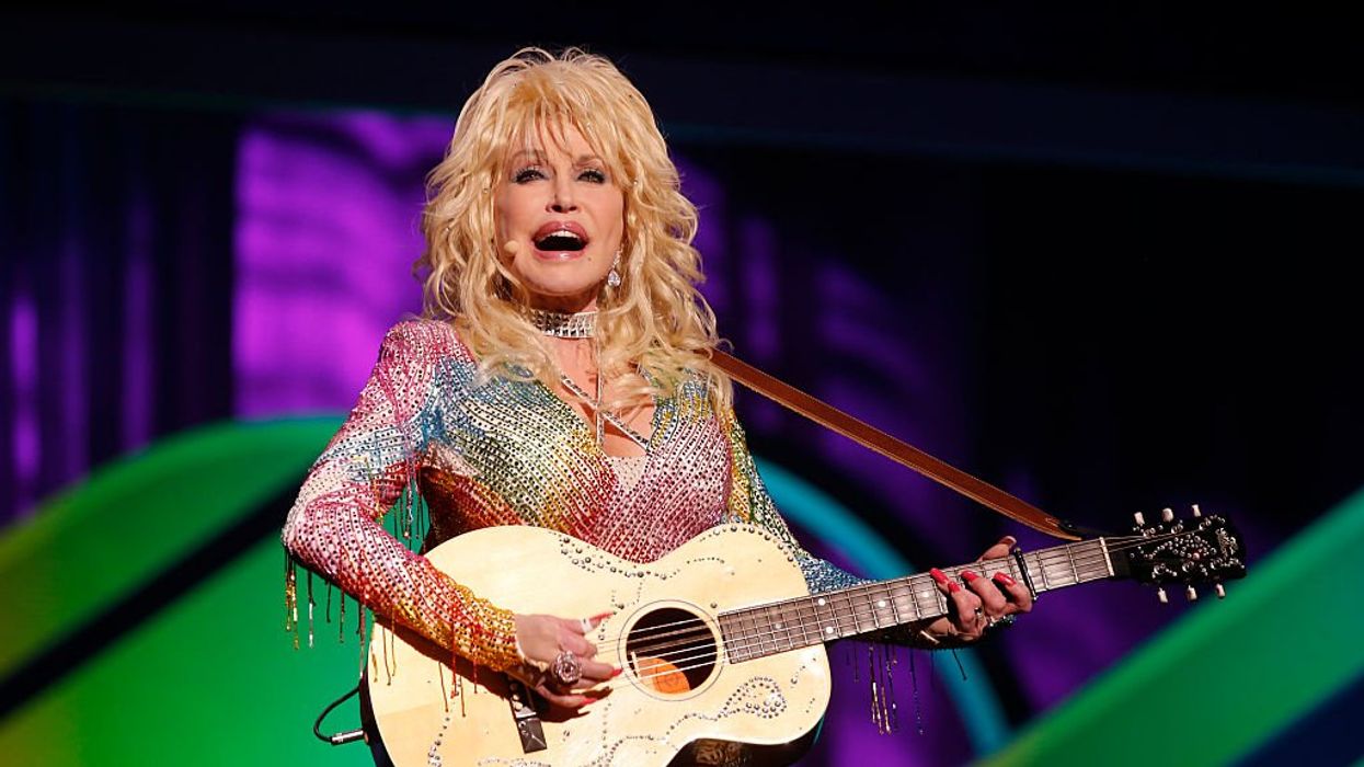 Dolly Parton says her faith impacts everything, believes all things are possible through God