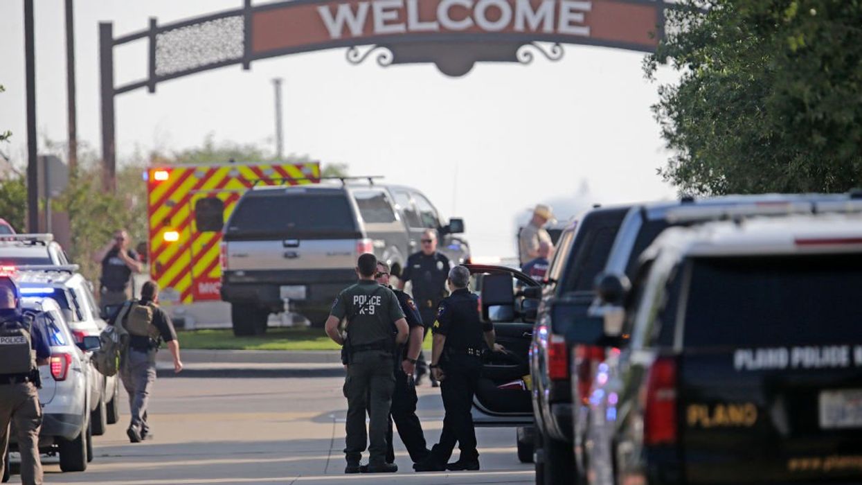 Father rushed to Allen Outlets to save son from mass shooting, but nothing would prepare him for what he experienced: 'Just unfathomable to see carnage'