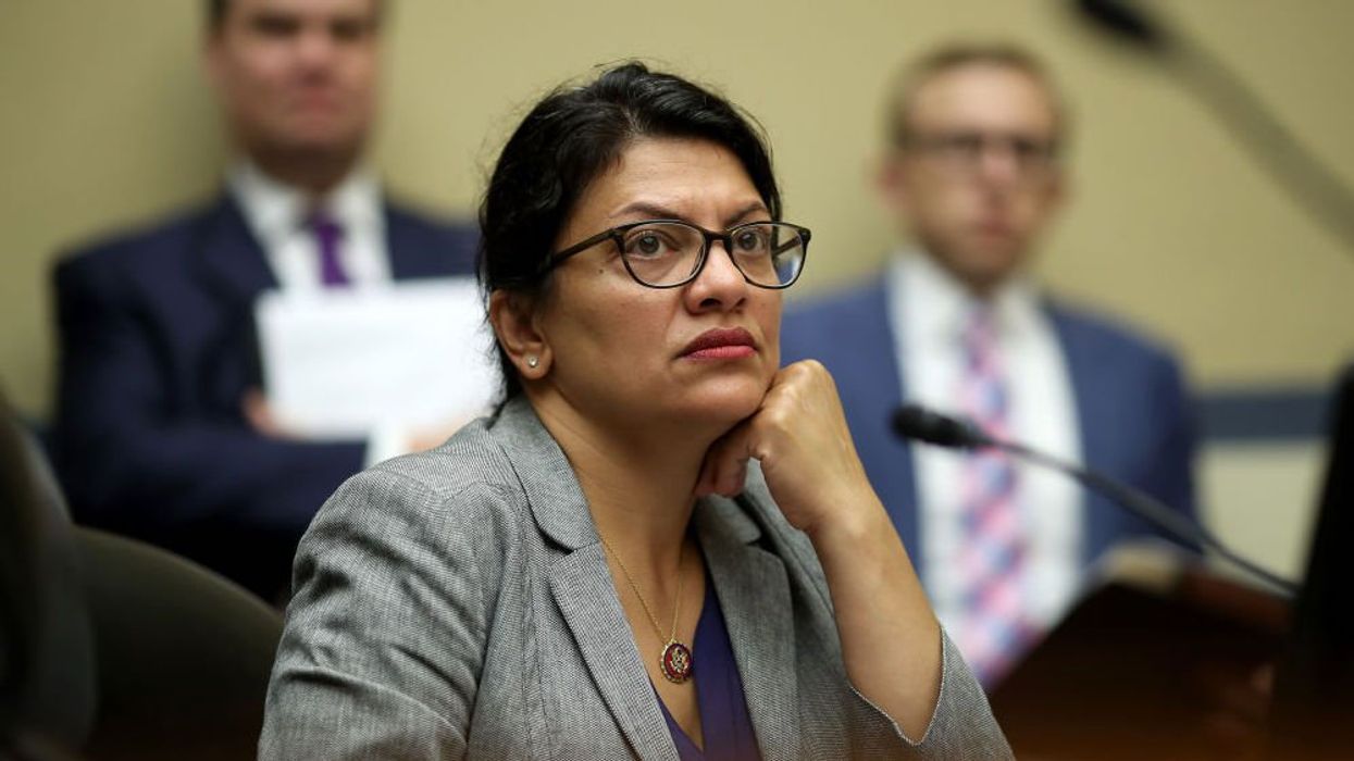 Only 2 Democrats vote against resolution honoring police — then they use Trump, Jan. 6 as their justification