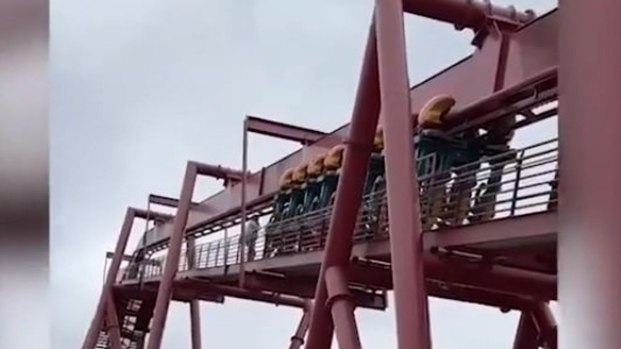 Roller coaster paused and eventually evacuated because 1 passenger wanted off