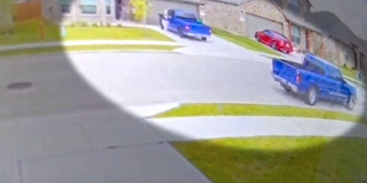 Video shows Texas mom rushing to put kitchen knife to throat of man allegedly trying to kidnap her 2-year-old daughter | Blaze Media