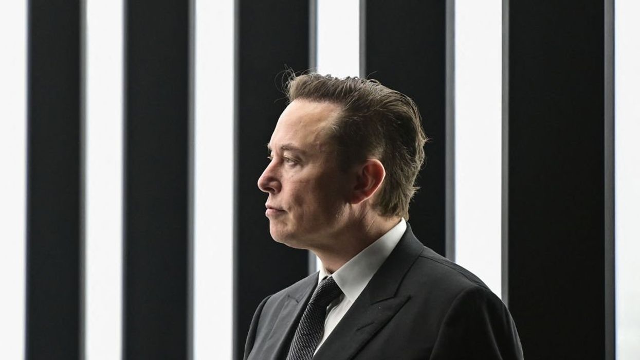 Musk announces temporary limits on number of tweets users can read