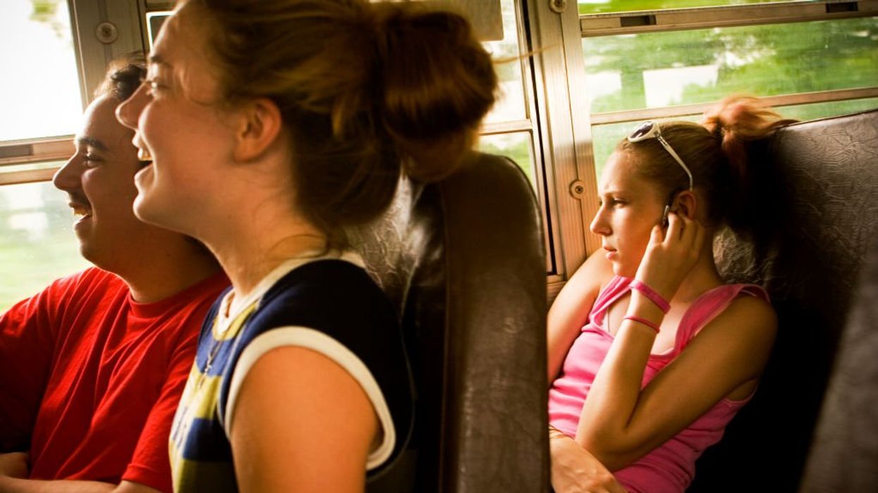 Planned Parenthood pushes week-long 'sex ed summer camp'; entices teens with $150 gift card, free lunch