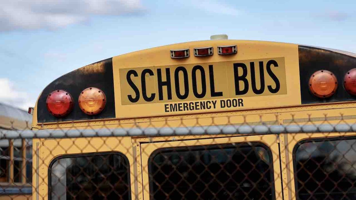 Mom allegedly uses baseball bat to beat up elementary school bus driver because he refused to drop off her son at different stop