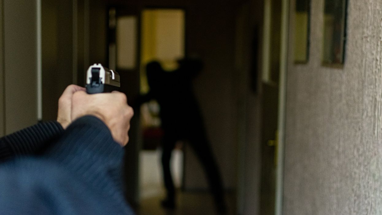 Armed Missourians come home to find burglar barricaded in their house, then shoot and detain intruder until cops arrive: Police
