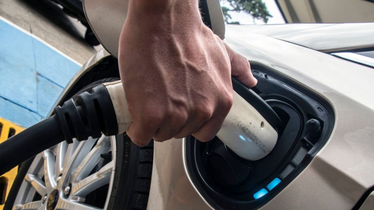 Major automakers plan to 'leverage public and private funds' to install electric vehicle charging network around North America