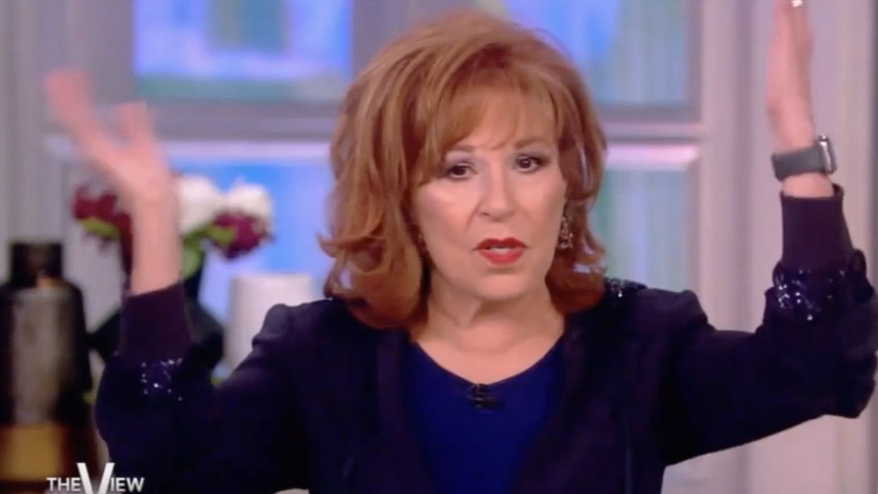 Mega-rich leftist Joy Behar actually says 'economy is booming,' 'people are having an easier time putting bread on the table' in defense of Biden