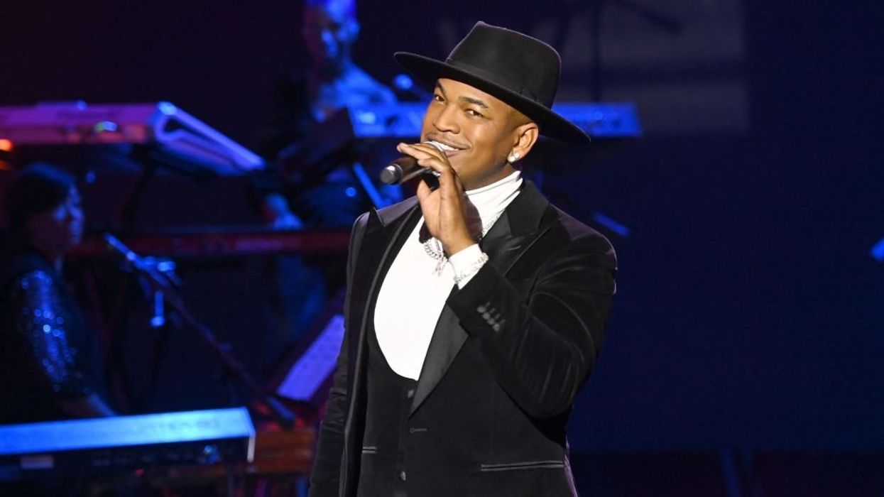 Grammy-winning singer Ne-Yo questions why parents allow children to determine their gender: 'You could identify as goldfish'