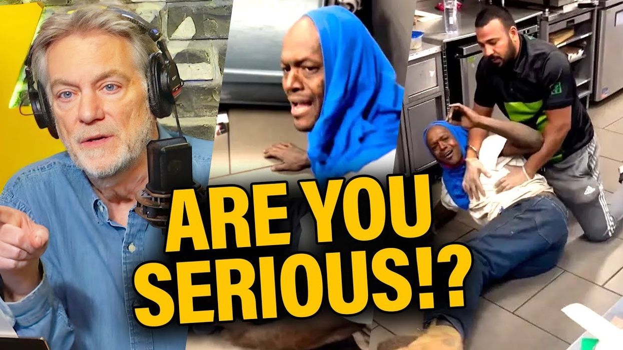 These 7-Eleven clerks who stopped robbery are under investigation for SELF-DEFENSE