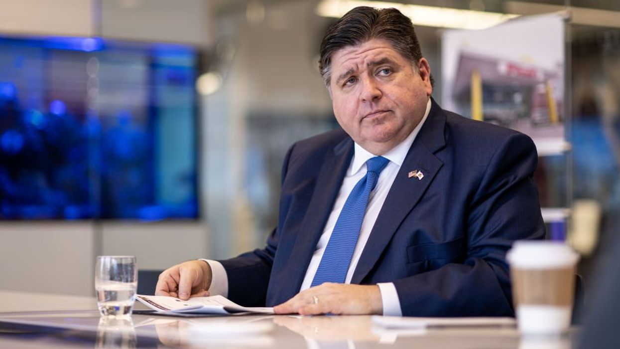 Chinese firm receives $530 million in state incentives to build EV battery plant in Illinois, sparking national security concerns