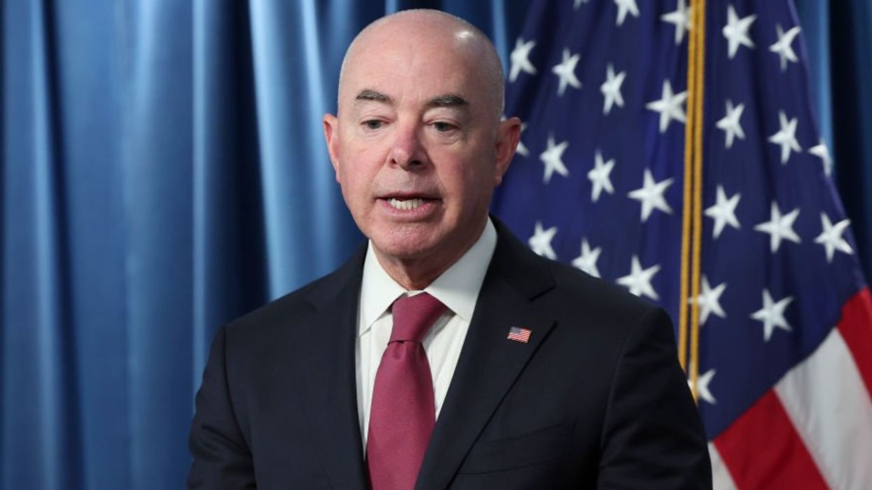 Biden's DHS offers work authorization, legal status to 470,000 Venezuelan migrants