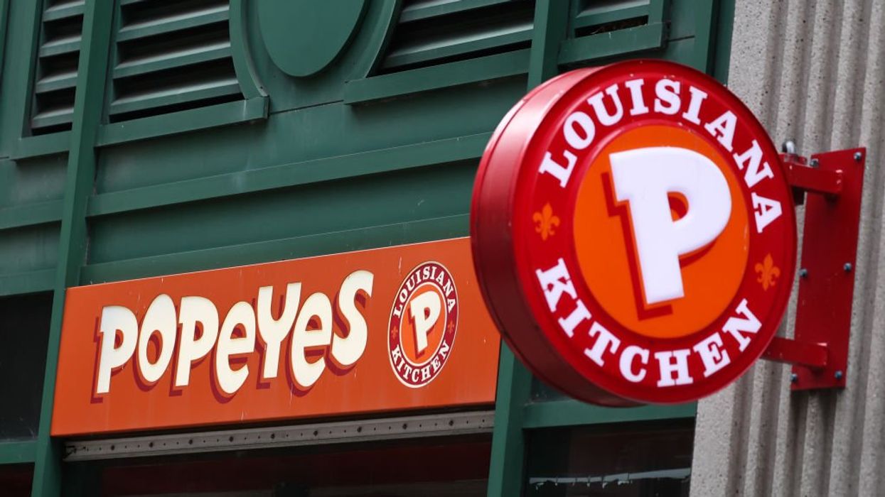 Las Vegas man fires into a Popeyes restaurant just hours after he was fired: Report
