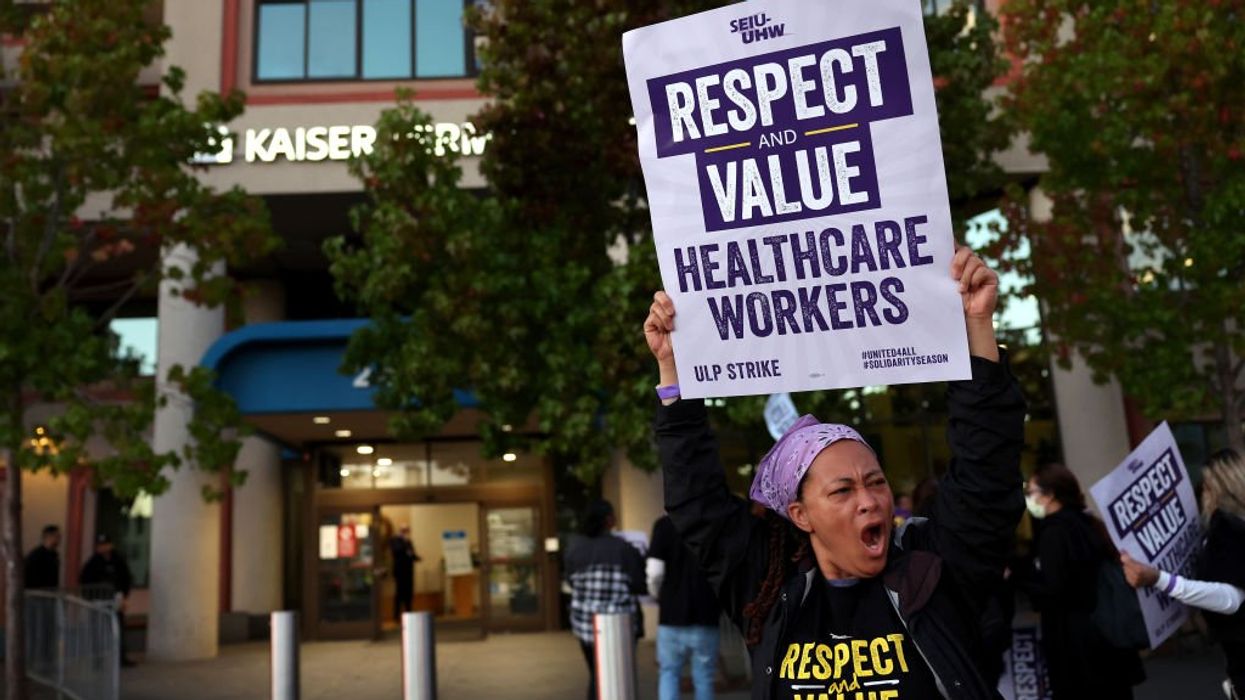 Over 75,000 Kaiser Permanente workers launch largest-ever health care strike